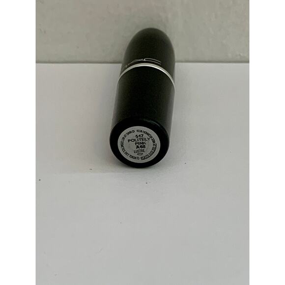 Mac Politely Pink Lustre Lipstick Pink RARE New 517 Damaged Tip - Picture 4 of 10